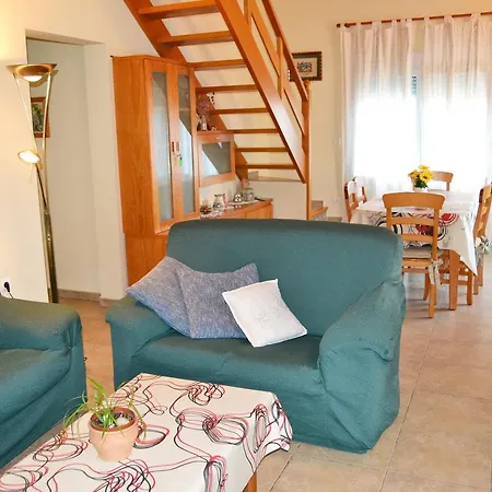 Lola Chalet *